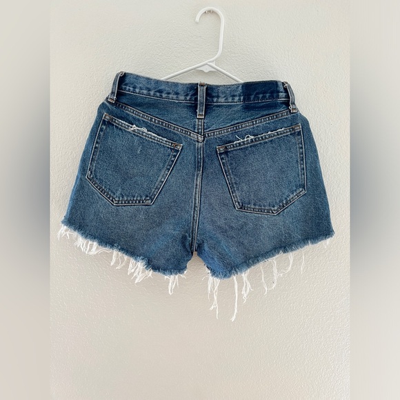 Abercrombie Mid-Rise Curve-Love Boyfriend Shorts - Picture 2 of 5